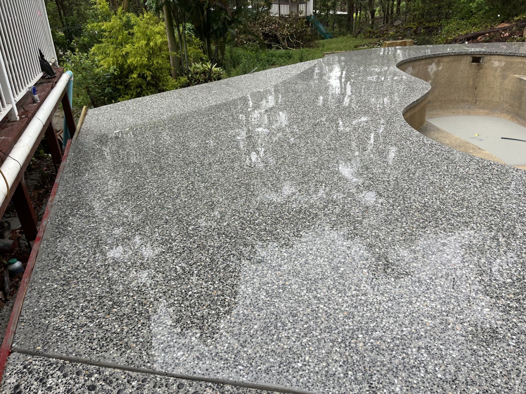 Pool surround wide